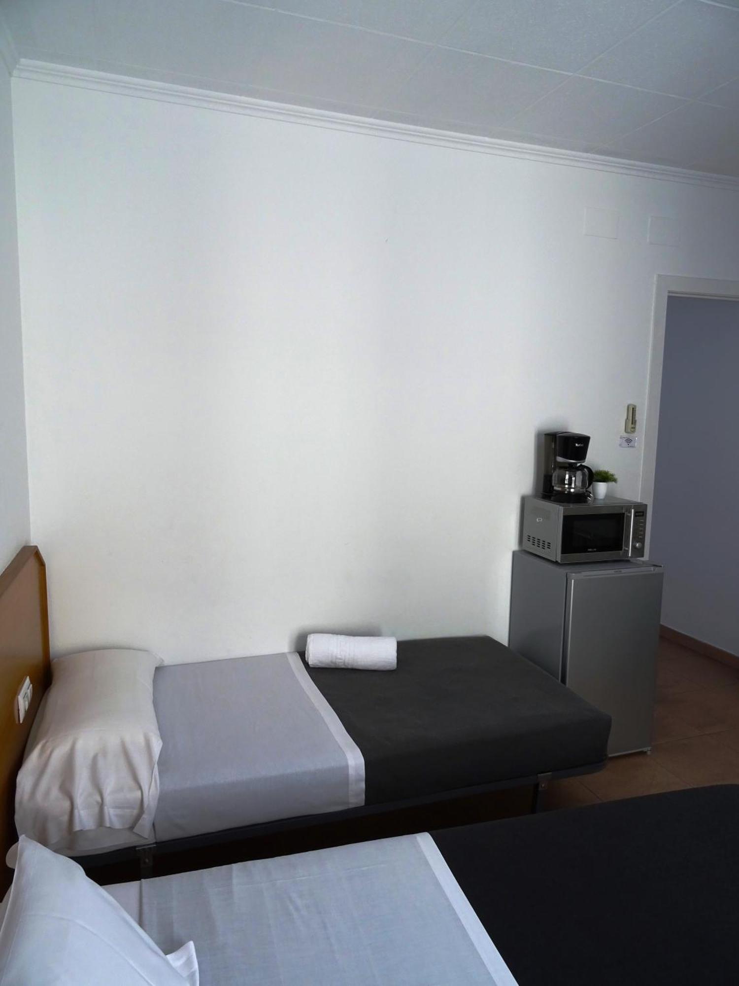 Center Plaza Figueres Apartment ฟิกวยเรส ภายนอก รูปภาพ