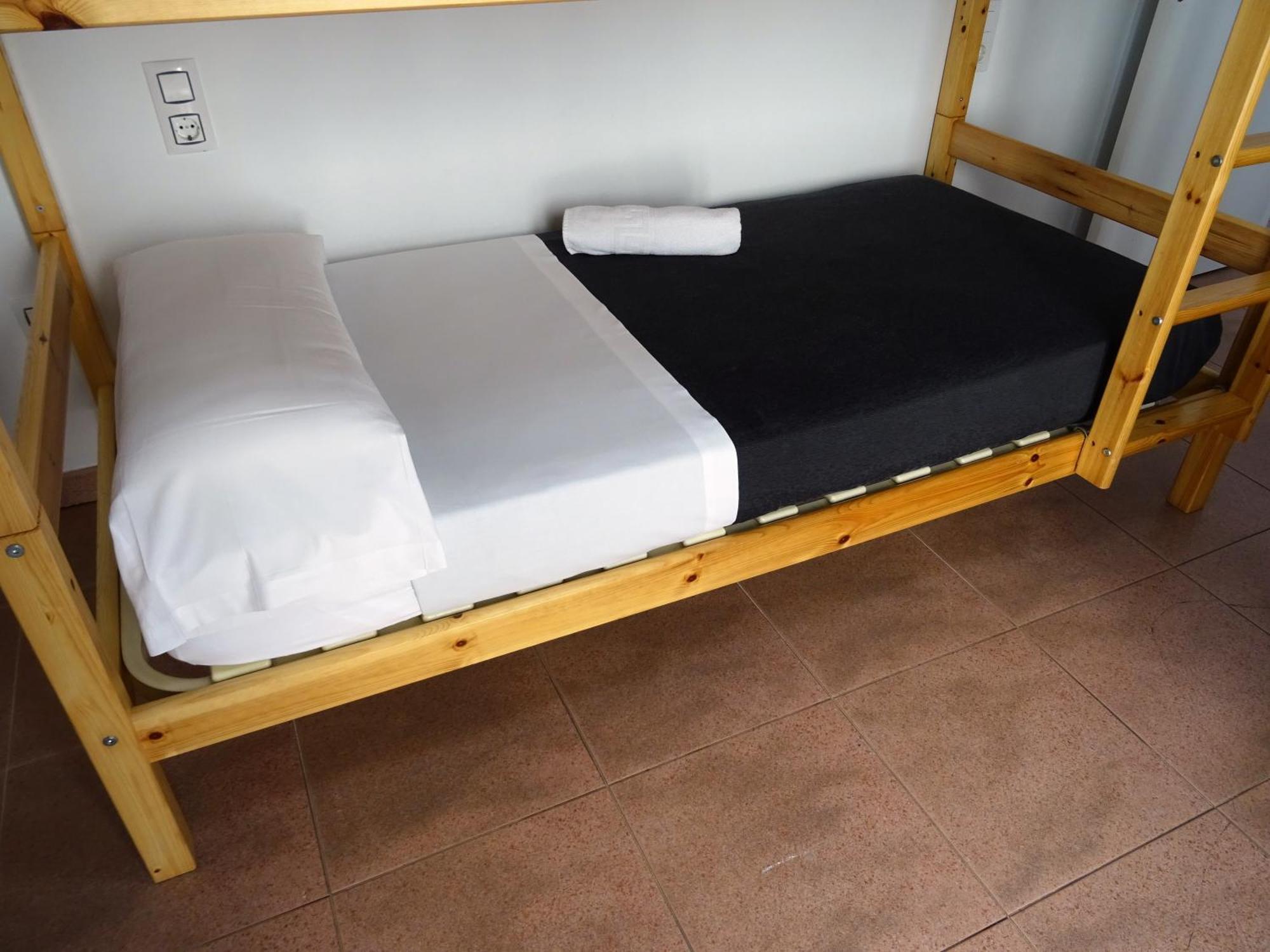 Center Plaza Figueres Apartment ฟิกวยเรส ภายนอก รูปภาพ