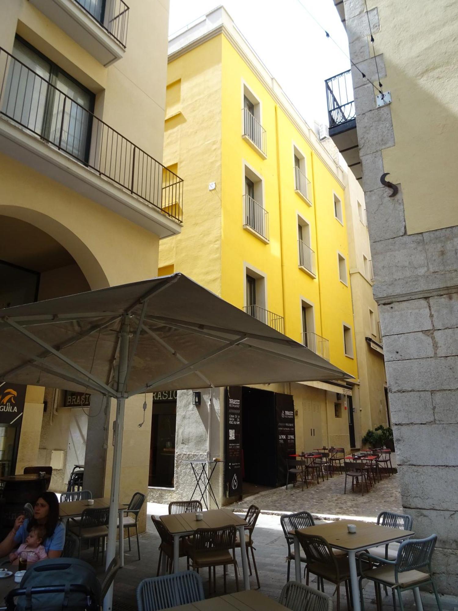 Center Plaza Figueres Apartment ฟิกวยเรส ภายนอก รูปภาพ