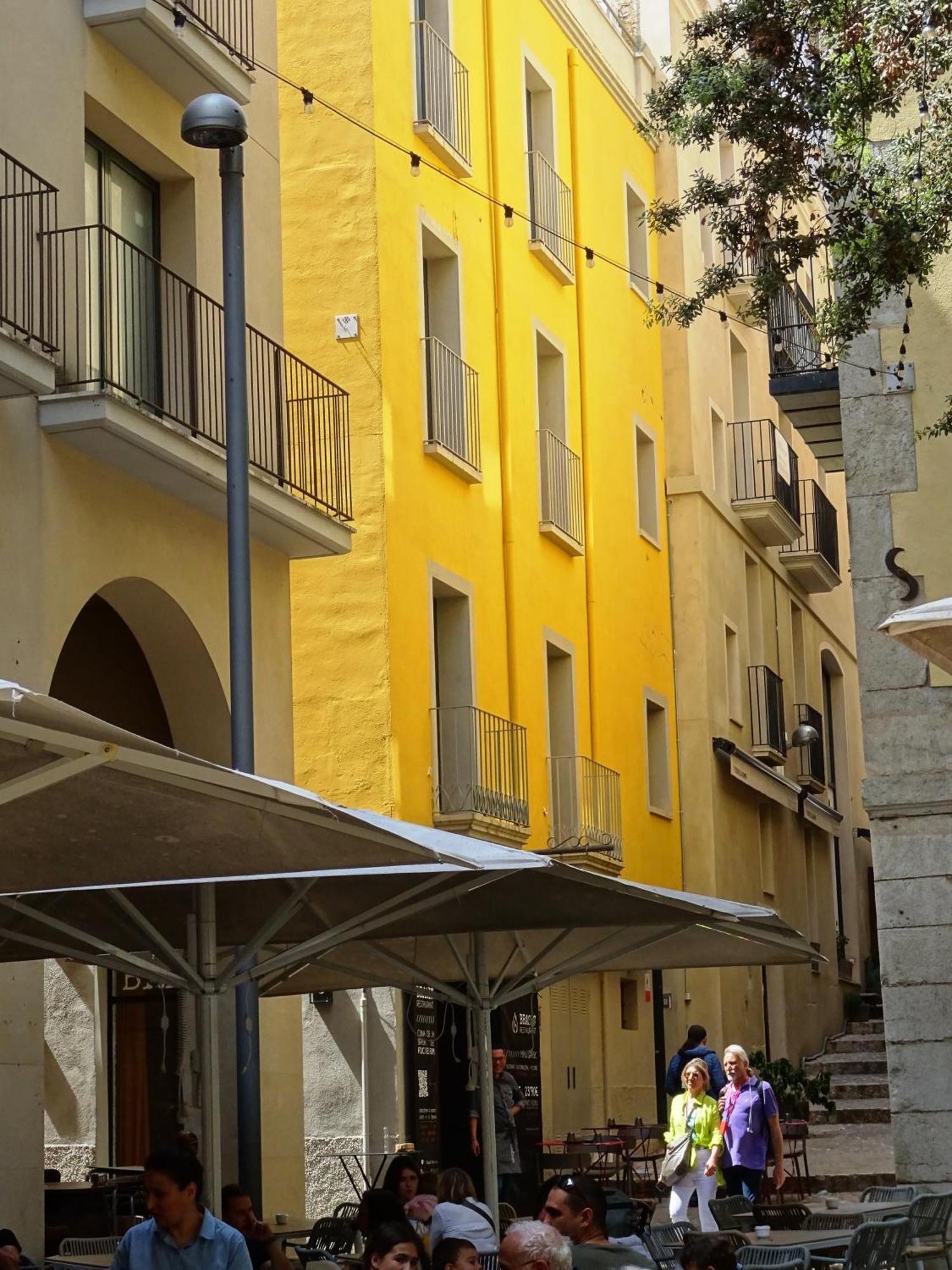 Center Plaza Figueres Apartment ฟิกวยเรส ภายนอก รูปภาพ