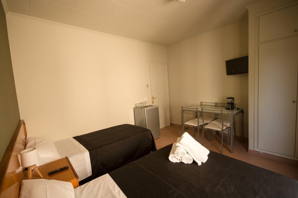 Center Plaza Figueres Apartment ฟิกวยเรส ภายนอก รูปภาพ