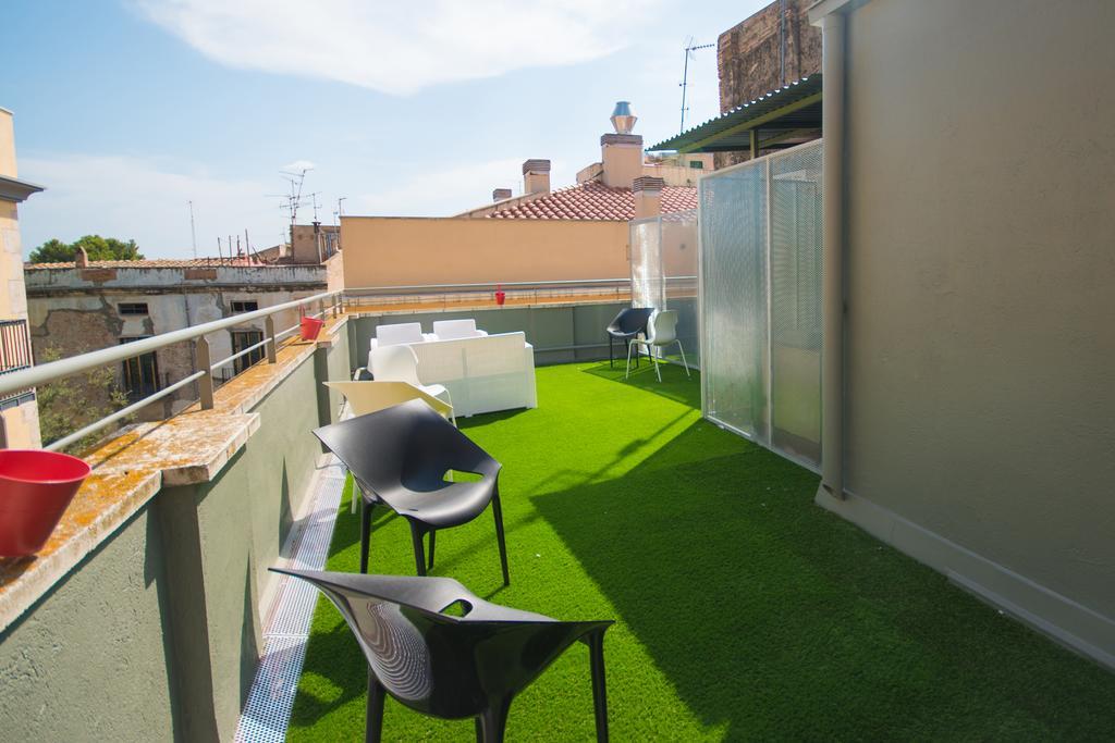 Center Plaza Figueres Apartment ฟิกวยเรส ภายนอก รูปภาพ
